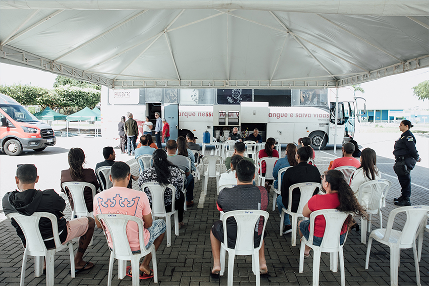 CORPO ÔNIBUS HEMOCENTRO