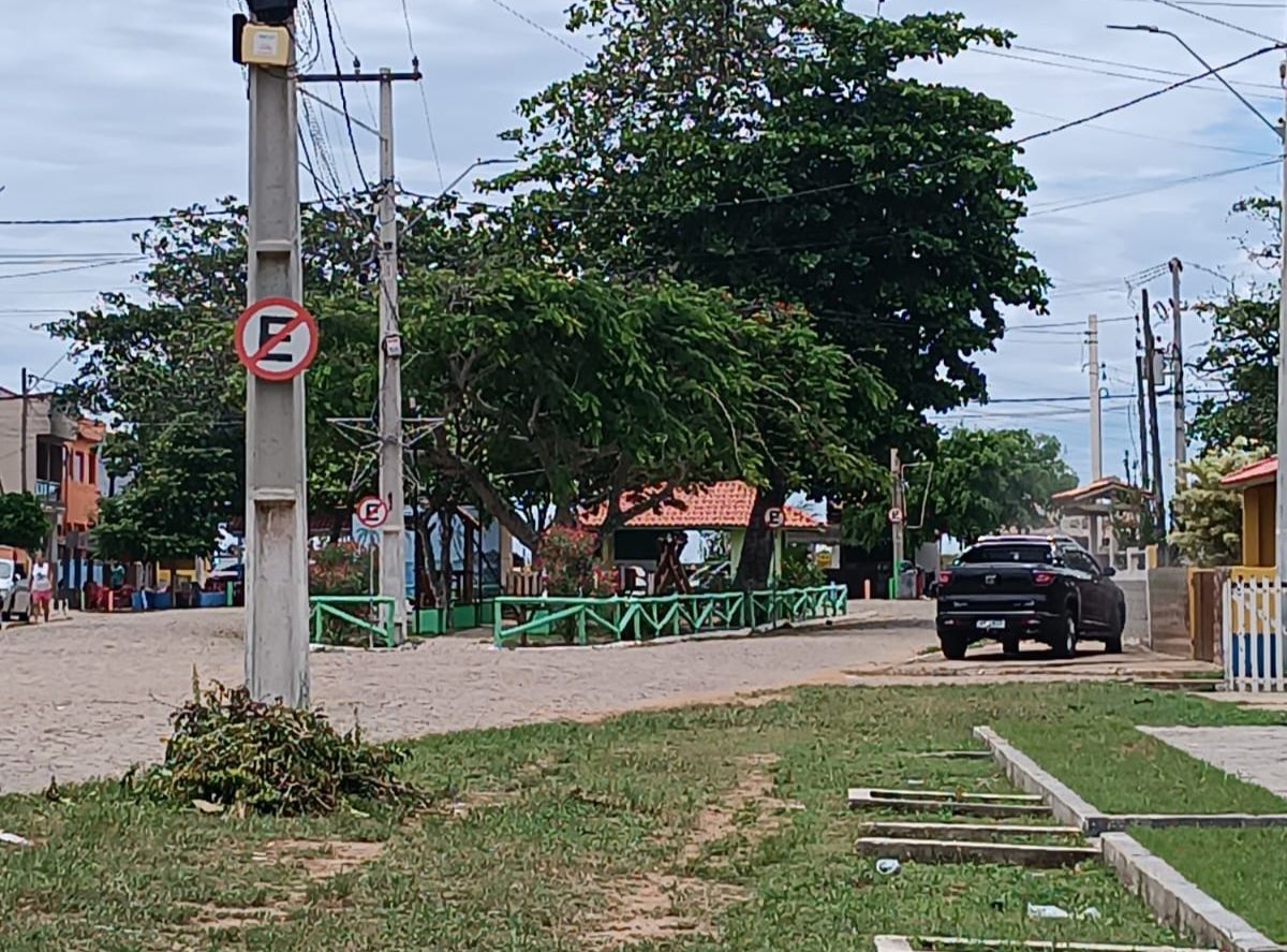 Manguinhos recebe sinalização para garantir segurança no trânsito 3