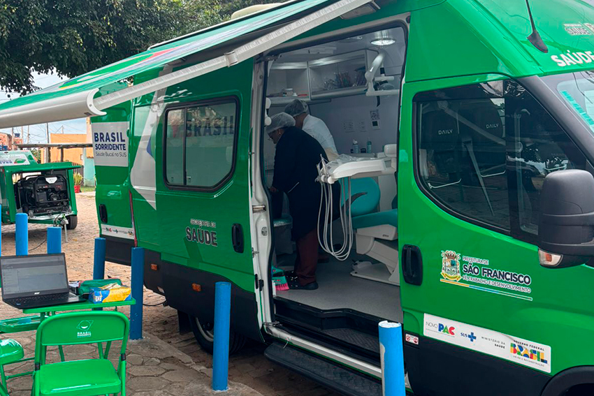 ODONTOMOVEL MANGUINHOS