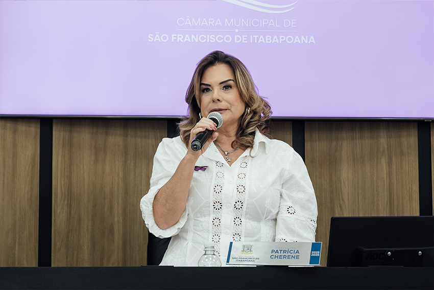 PATRÍCIA SALA LILÁS