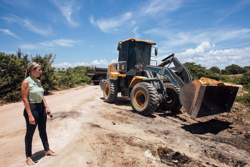 PRIMEIRO PARÁGRAFO FALA DE YARA