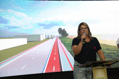 Prefeita anuncia revitalização da orla de Guaxindiba