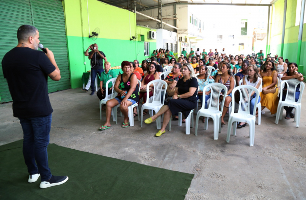 Café da Manhã de boas-vindas ao trabalho para o secretário Fagner Azeredo
