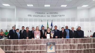 Moção de Aplausos na Câmara Municipal à chefe de Gabinete