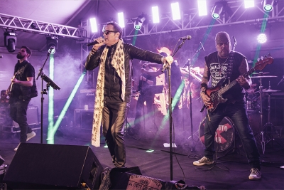 Shows animam o público no 1º Moto Fest em SFI