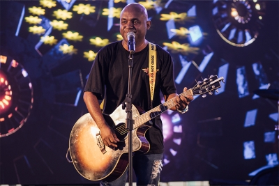 Cantores locais encerram o 1º Moto Fest em São Francisco de Itabapoana