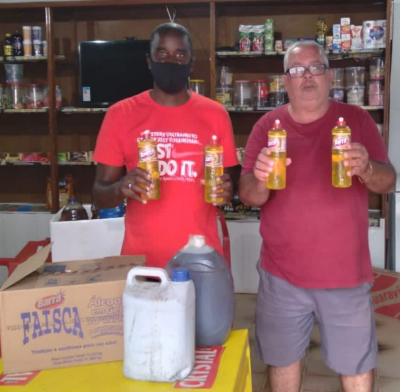 Projeto Óleo Legal recebe mais 38 litros de óleo de cozinha usado