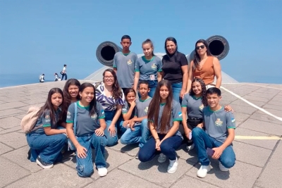 Alunos da Rede Municipal de SFI visitam o Forte de Copacabana e aprendem sobre meio ambiente