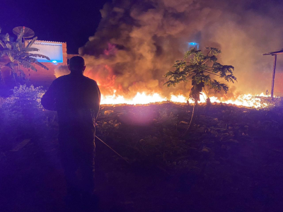 GAM controla incêndio em depósito de reciclagem