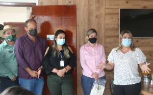 Prefeitura aproxima produtores e o Grupo Barcelos da Rede Super Bom