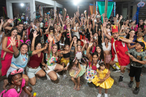 Matinê de Carnaval agita Gargaú e atrai famílias no primeiro dia de folia