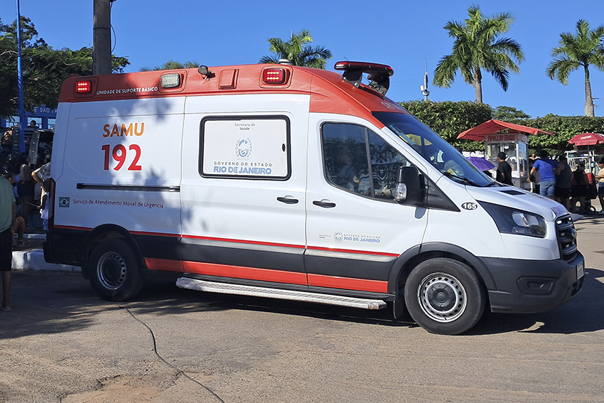 AMBULÂNCIA.jpg