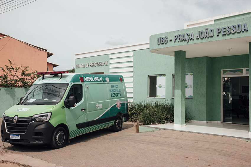 CAPA ENTREGA DA AMBULÂNCIA