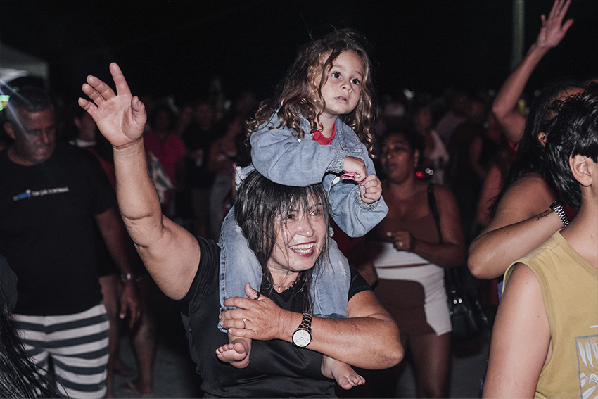 CORPO SHOW GIL PAIXÃO 3.jpg