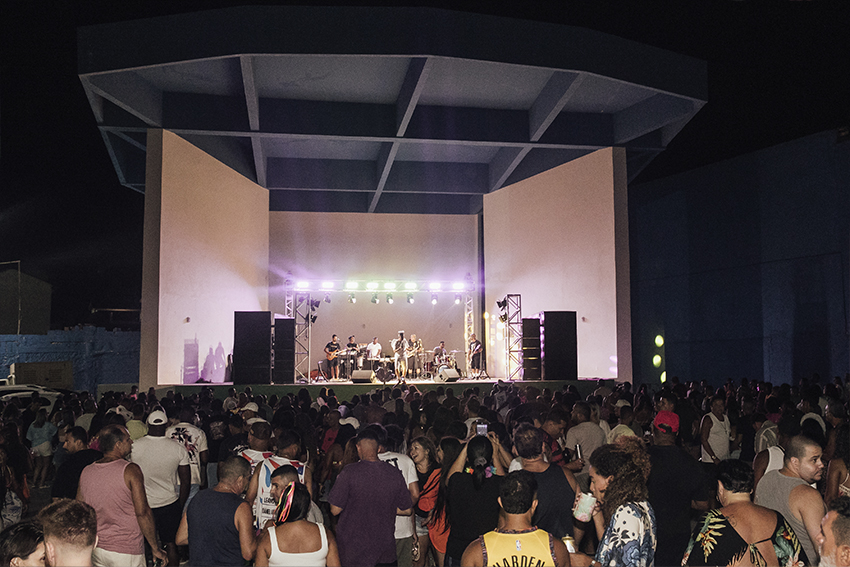 CORPO SHOW GIL PAIXÃO 4.jpg