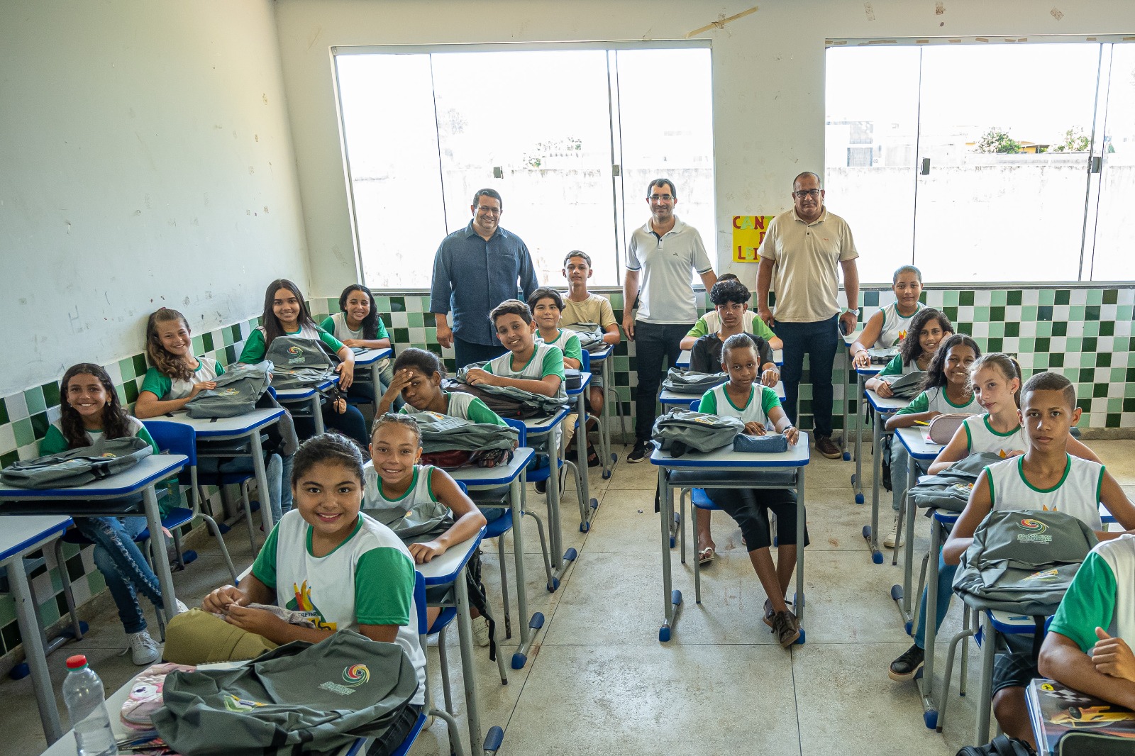 Kits Escolares Divulgação 2