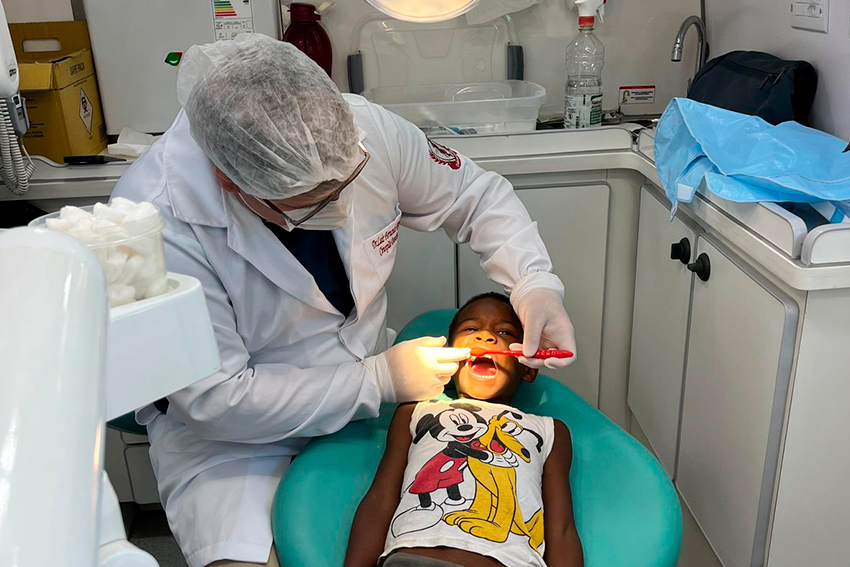 ODONTO MÓVEL PERIQUITO 02