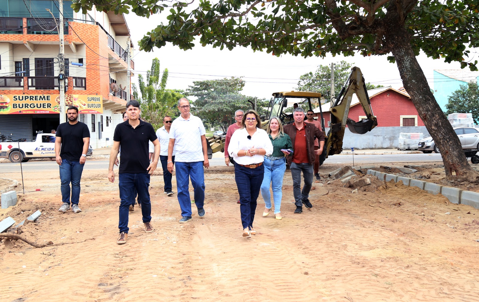 Prefeita visita obras em andamento em três localidades ASCOM SFI Wagner Fraga 3
