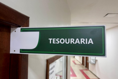 Prefeitura começa a pagar salários de dezembro