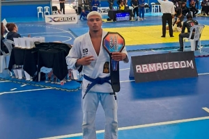 Atleta de Jiu Jitsu de SFI sobe ao pódio no RJ e Macaé no final de semana