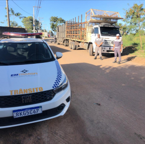 EmtranSFI intensifica fiscalização para coibir estacionamento de caminhões em locais proibidos