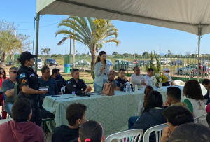 Reunião itinerante do Conseg realizada na Escola Modelo