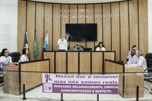 Prefeitura entrega Carteiras de Identificação da Pessoa com Fibromialgia a pacientes diagnosticados