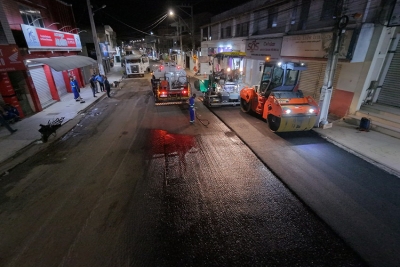 Obras de pavimentação asfáltica são retomadas na avenida central, em SFI