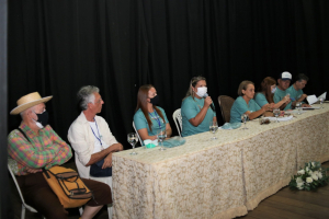 Prefeita Francimara prestigia início do Projeto Nascentes do Rio Paraíba do Sul, em SJB