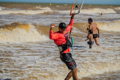 Cícero Barbosa participa de clínica de kitesurf em Santa Clara neste sábado (07/02)