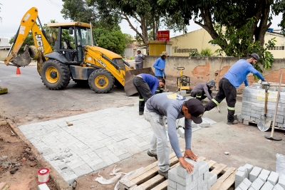 Faixas elevadas começam a ser instaladas em ruas do Centro de SFI