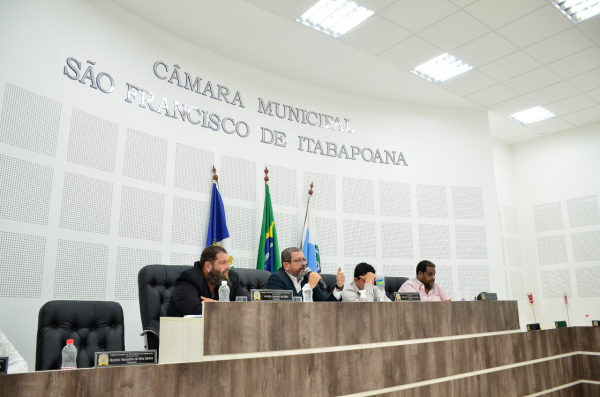 Prefeitura participa de audiência pública sobre Lei Orçamentária Anual para 2023