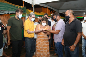 Prefeita Francimara assina Ordem de Serviço para construção da rampa de skate da Praça do Pescador