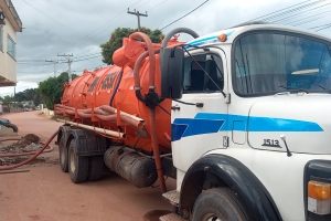 Prefeitura já realizou 2.650 atendimentos com caminhões limpa-fossa