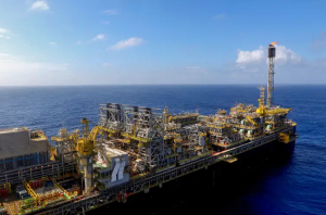 Prefeitura firma convênio com Governo do Estado para qualificação profissional no setor de petróleo e gás