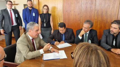 Vice-prefeito cumpre agenda em Brasília e renova canal de diálogo com Governo Federal