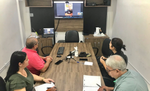 Reunião debate implantação de rotas de policiamento militar em escolas