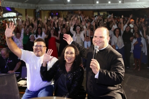 Show de Olívia Ferreira encerra homenagens a São Sebastião