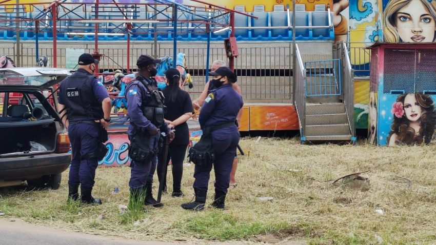 Sesep interdita parque de diversão em Guaxindiba