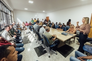 Prefeita participa de reunião com encarregados de Obras e Agricultura