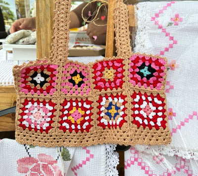 Verão da Família 2024: Feira de Artesanato começa a funcionar em Santa Clara