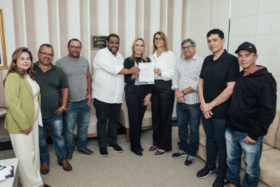 Prefeita empossa secretária de Trabalho e Desenvolvimento Humano