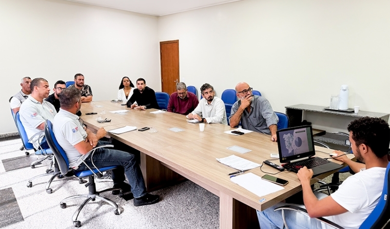 Prefeitura discute implantação de projeto de mobilidade urbana