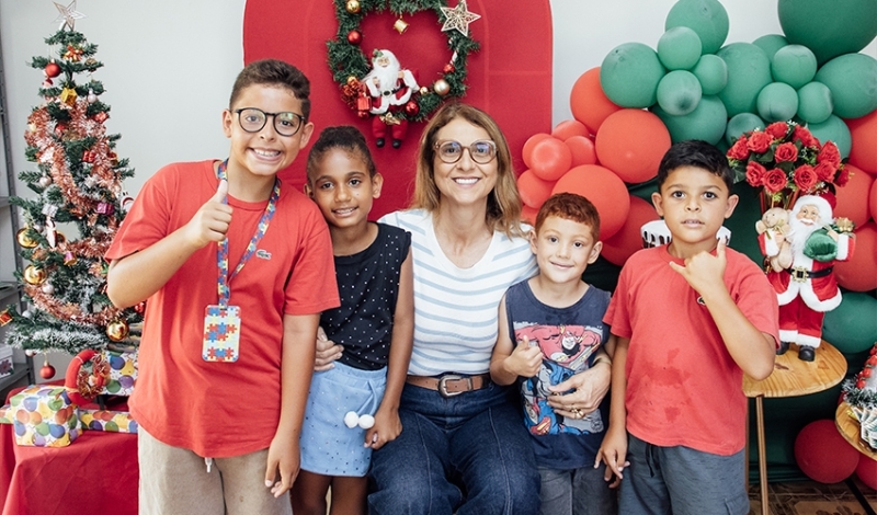 Festa de encerramento do Serviço de Convivência e Fortalecimento de Vínculos tem Papai Noel, presentes e lanches